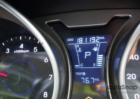 2012 Hyundai Veloster Base W/Red/Black from USA, damaged, VIN KMHTC6AD0CU053038